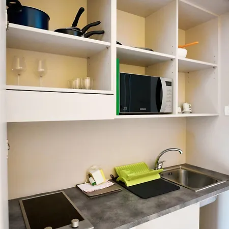 Ξενοδοχείο με διαμερίσματα Cristallo 4*